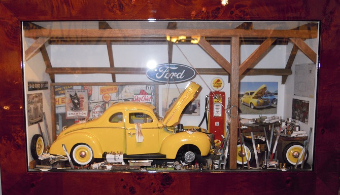 Car Display Box – Ford Deluxe