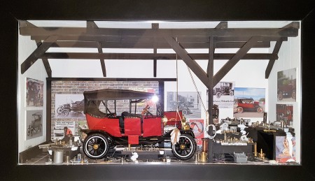 Car Display Box – Ford Model T