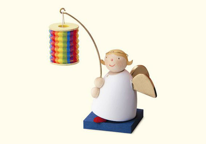 Angel With Folded Lantern