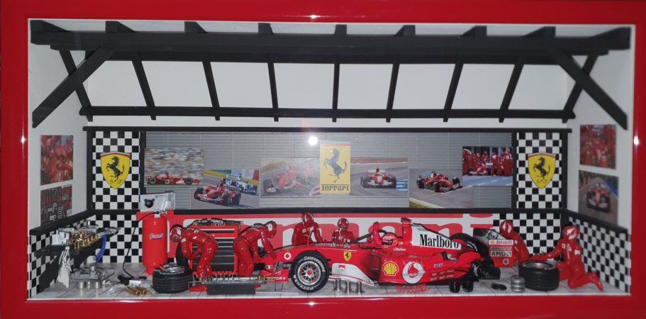 Car Display Box – Ferrari F1 F2004 Micheal Schumacher